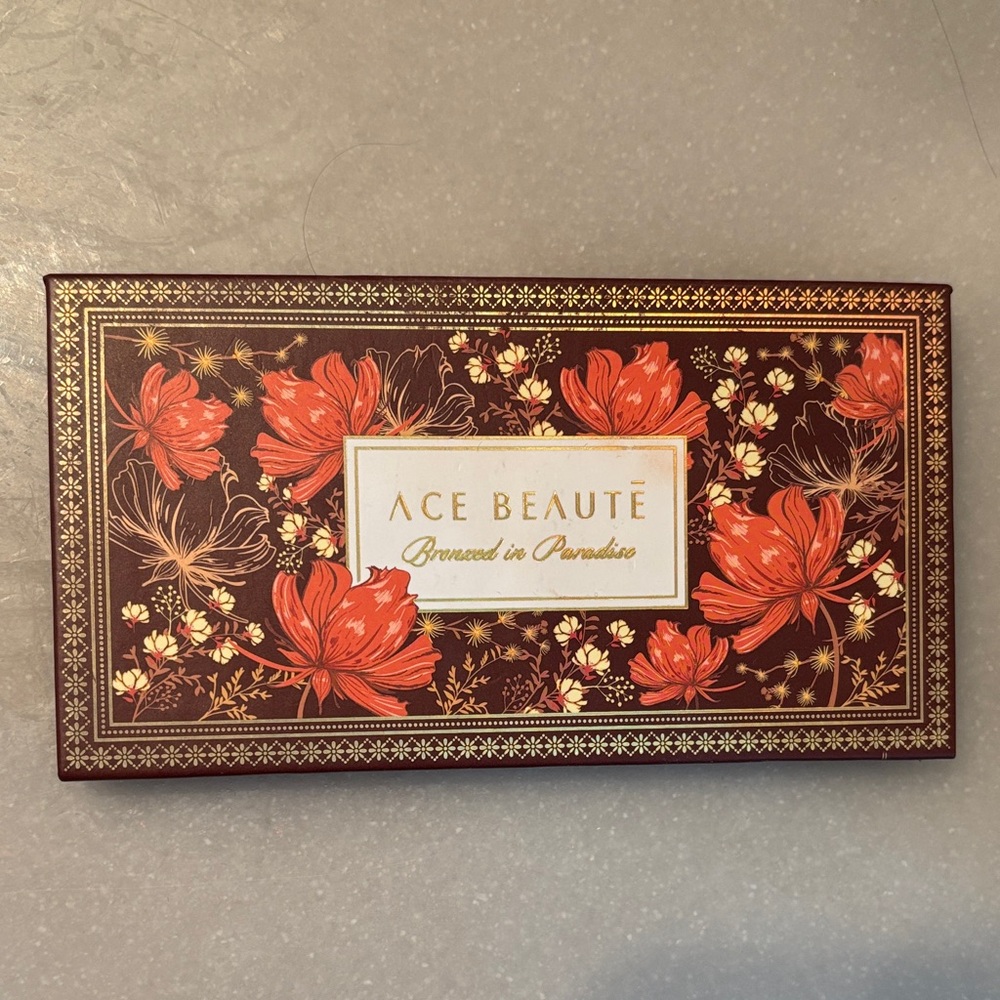 Ace Beauté Bronzed in Paradise Palette